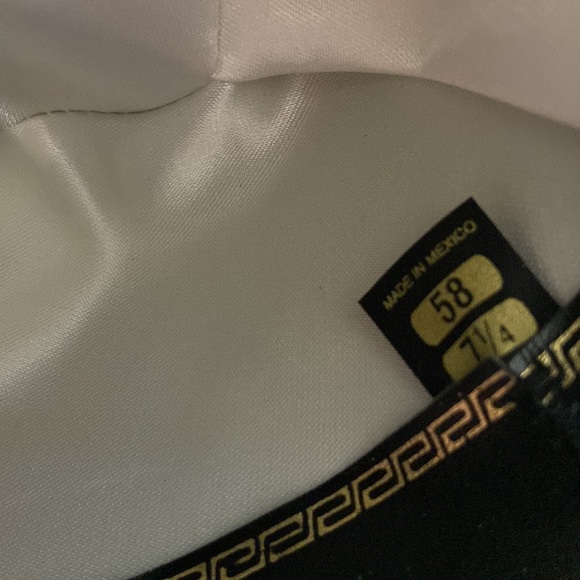 Beautiful well kept Restitol black /gold fur blend 4x Felt hat top cha - Picture 7 of 9